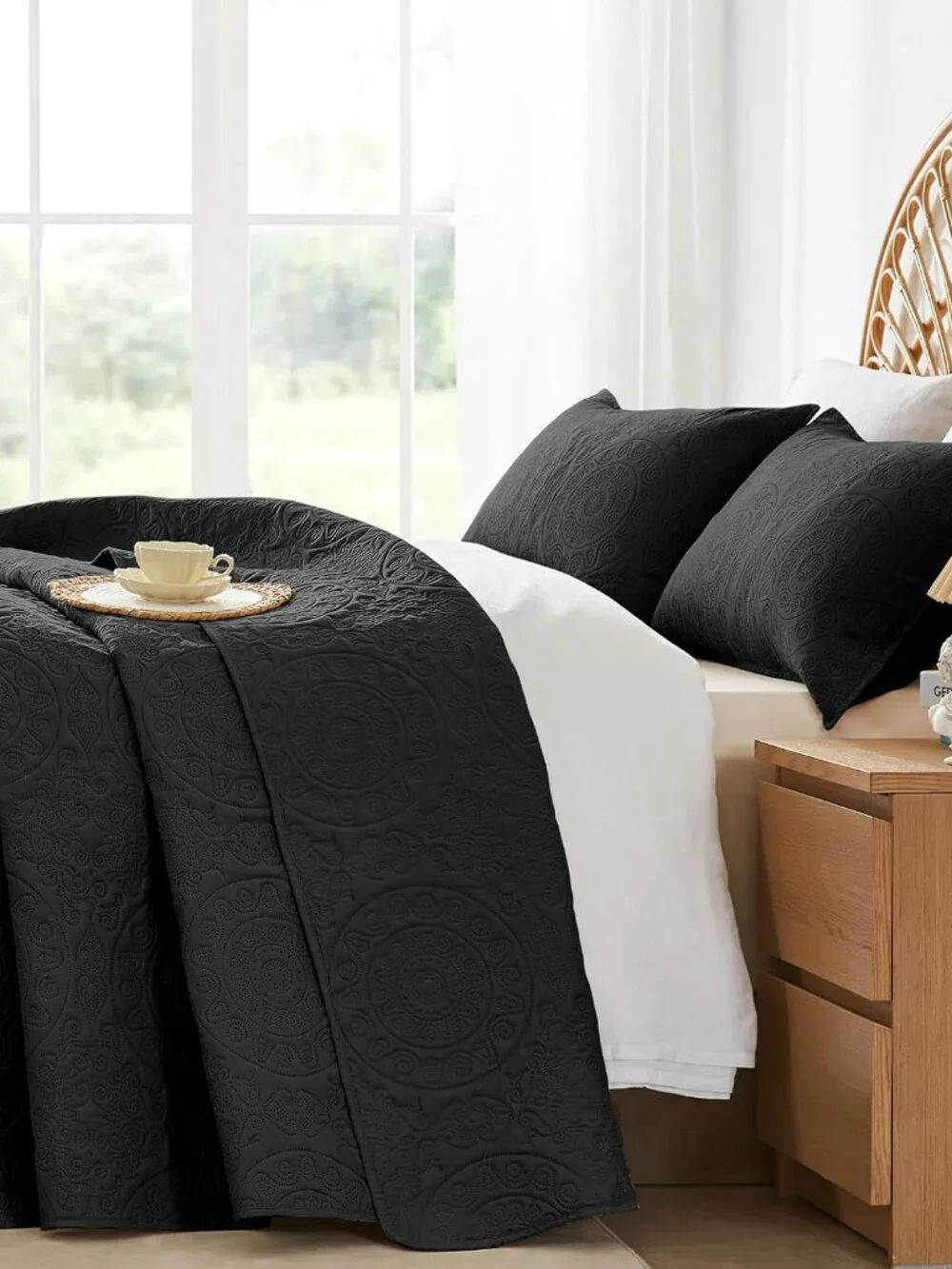Black Embossed Reversible Lightweight 3-Piece Quilt Set
